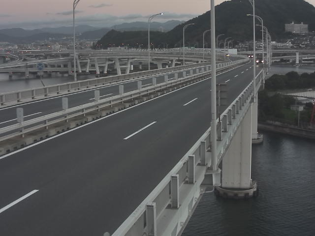橋梁中央部 仁保方面 ↗ 橋梁中央部 仁保方面 ↗