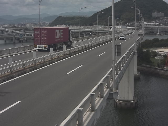 橋梁中央部 仁保方面 ↗ 橋梁中央部 仁保方面 ↗