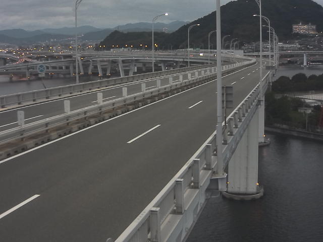 橋梁中央部 仁保方面 ↗ 橋梁中央部 仁保方面 ↗