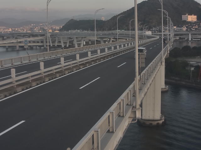 橋梁中央部 仁保方面 ↗ 橋梁中央部 仁保方面 ↗