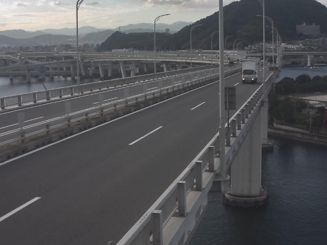 橋梁中央部 仁保方面 ↗ 橋梁中央部 仁保方面 ↗