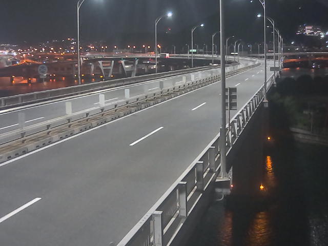 橋梁中央部 仁保方面　↗ 