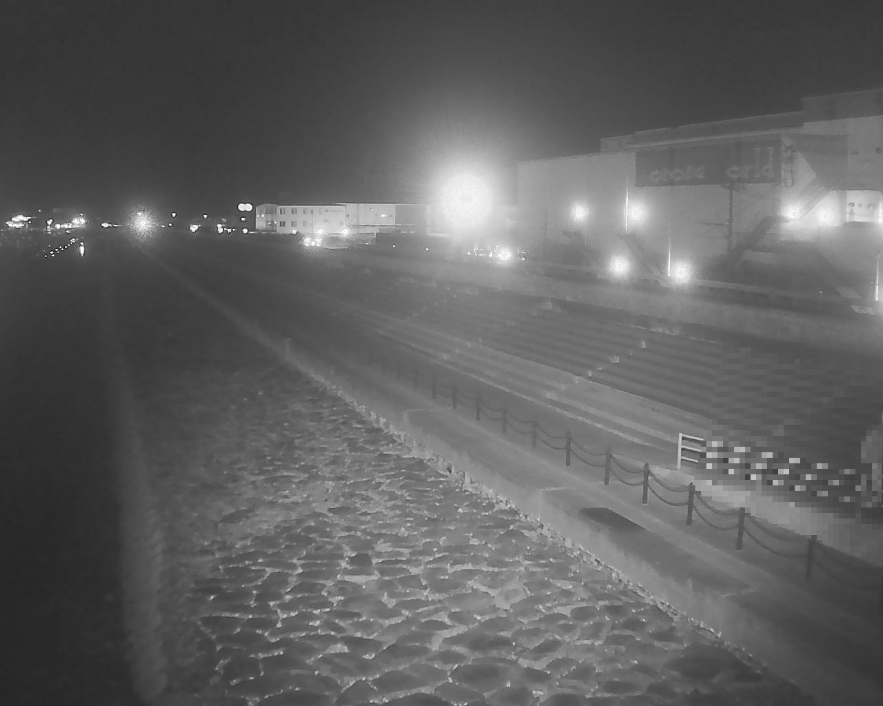 一文字防潮堤 ボートパーク方面 ↖ 一文字防潮堤 ボートパーク方面 ↖