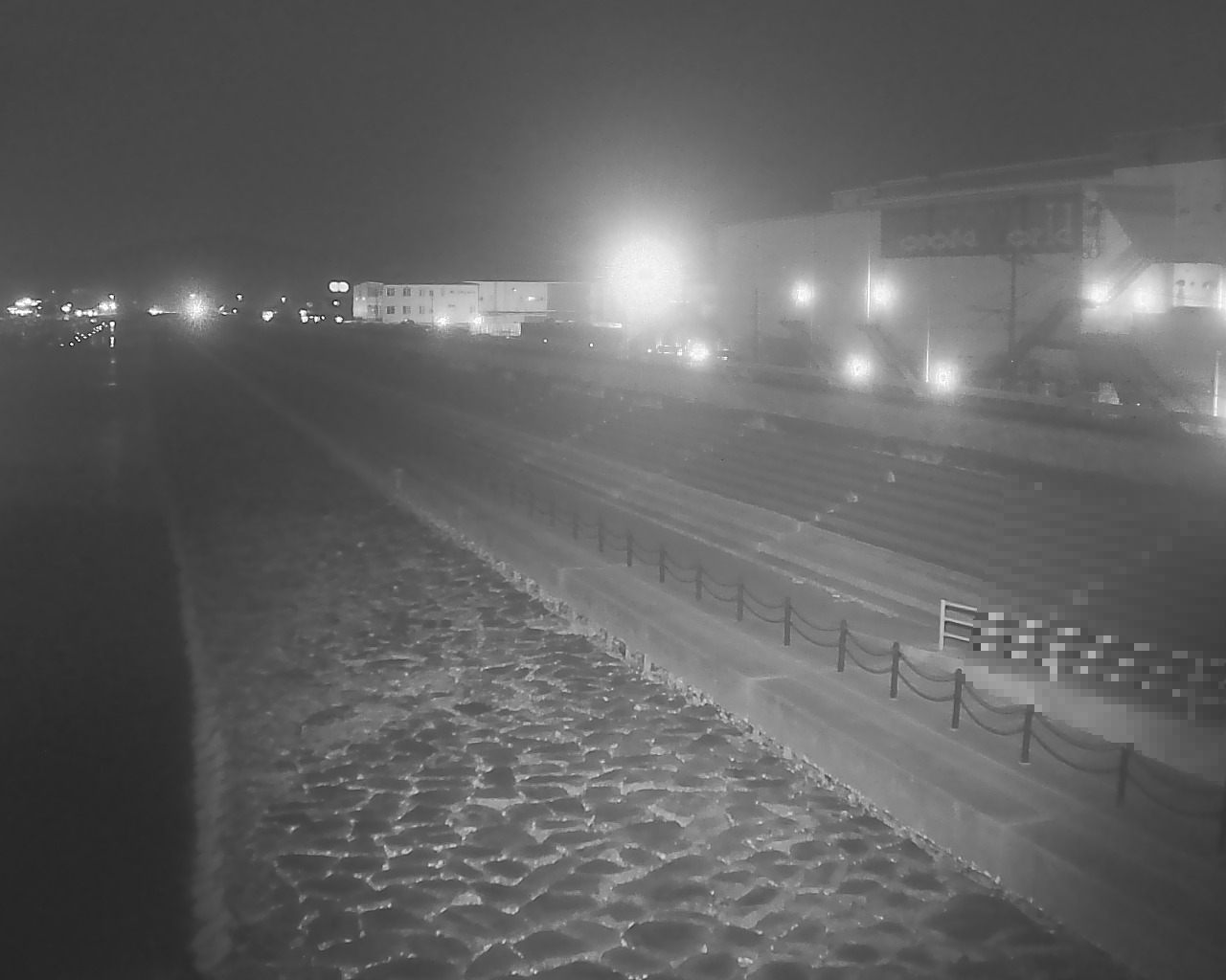 一文字防潮堤 ボートパーク方面 ↖ 一文字防潮堤 ボートパーク方面 ↖