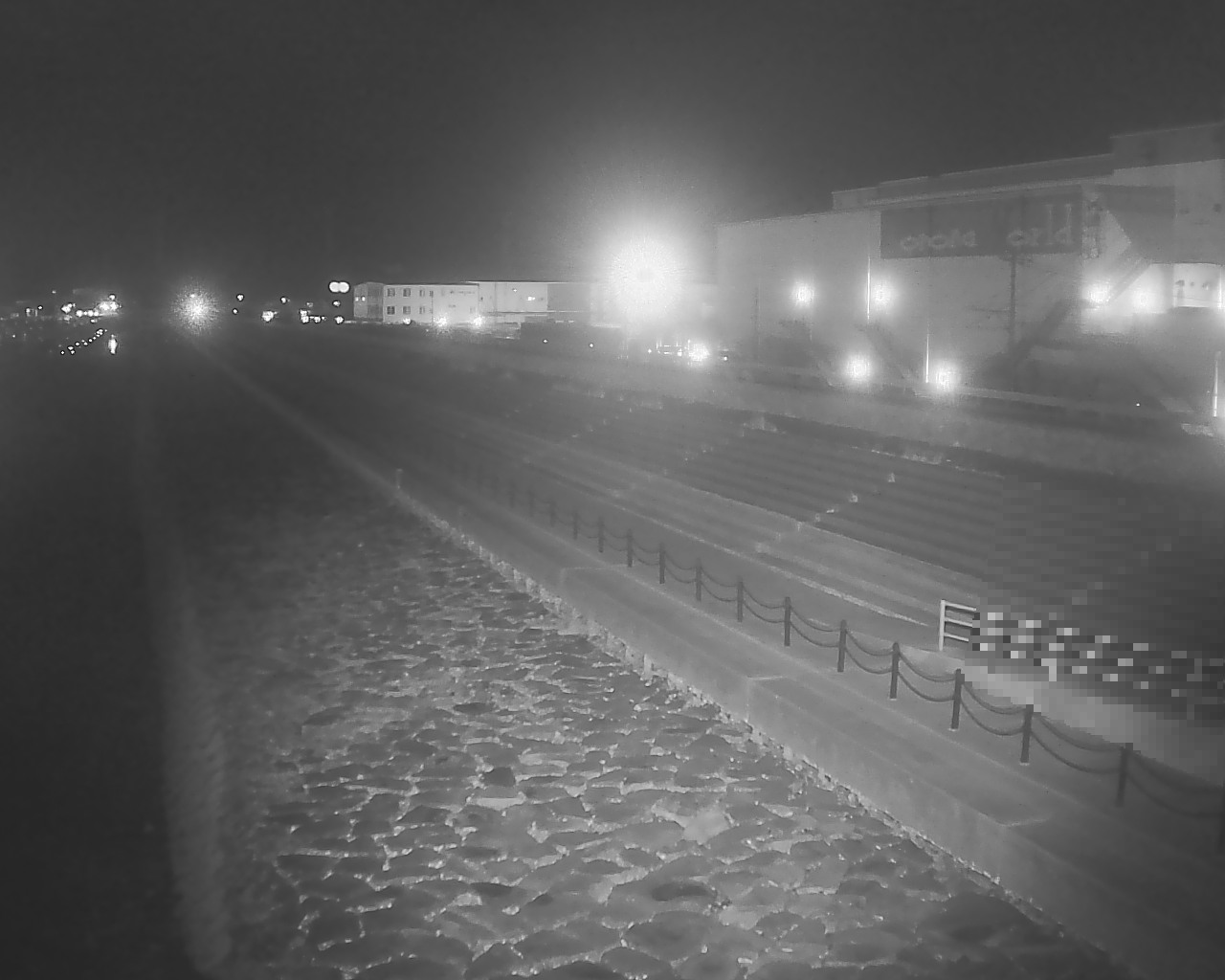 一文字防潮堤 ボートパーク方面 ↖ 一文字防潮堤 ボートパーク方面 ↖