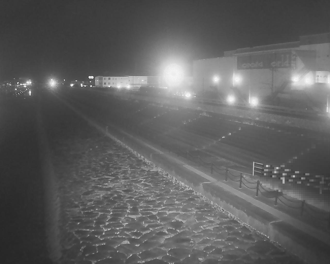 一文字防潮堤 ボートパーク方面 ↖ 一文字防潮堤 ボートパーク方面 ↖